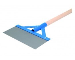 GRATTOIR - KUBALA - 300MM POUR LES REVETEMENTS DE SOL EN METAL AVEC UNE MANCHE EN BOIS FORME T